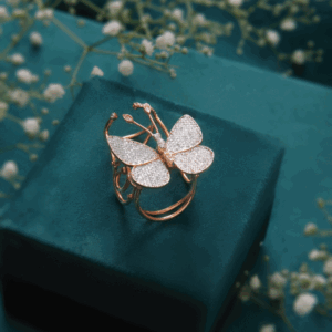 Women's Ring 18